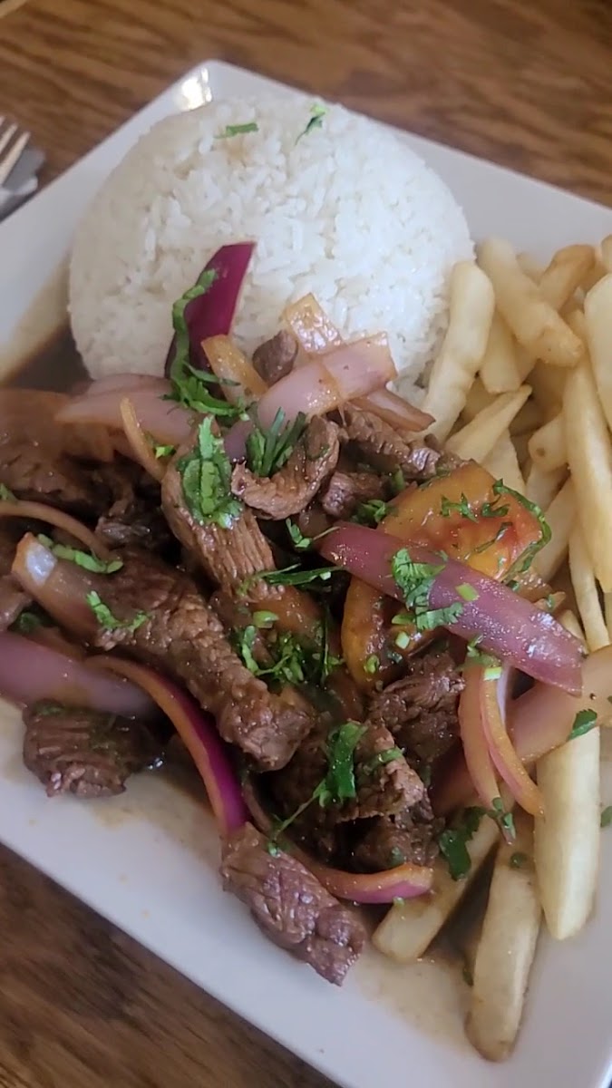 TOBY'S Vernon Restobar - Photo 1