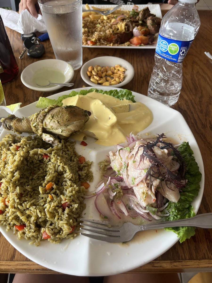 TOBY'S Vernon Restobar - Photo 4