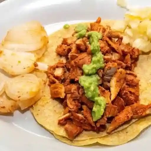 Tacos de asada “Los Carnales” - Photo 2