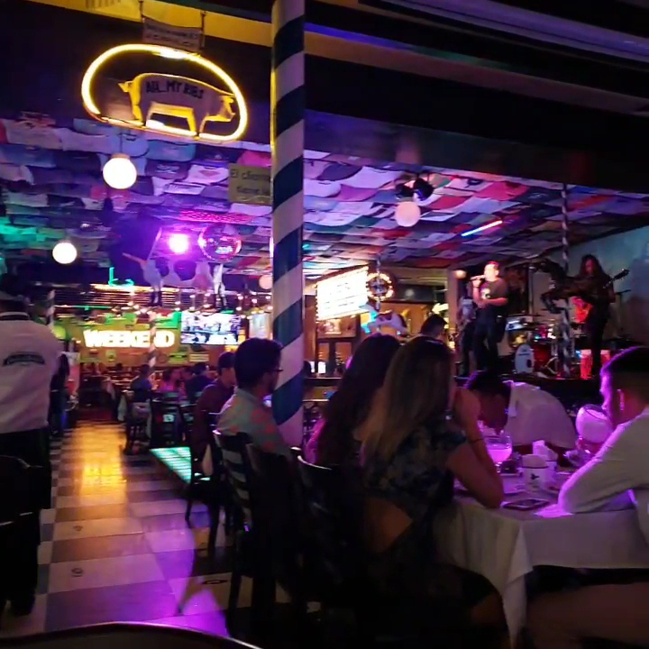 Carlos'n Charlie's - Photo 1