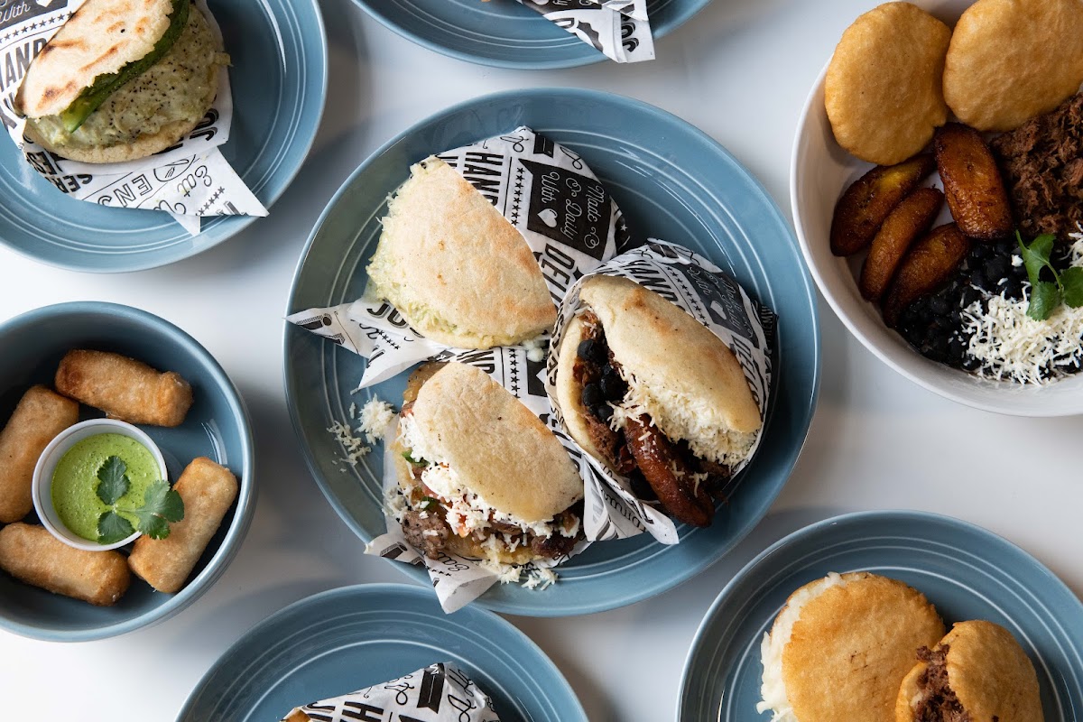 Full Arepa KY - Photo 2