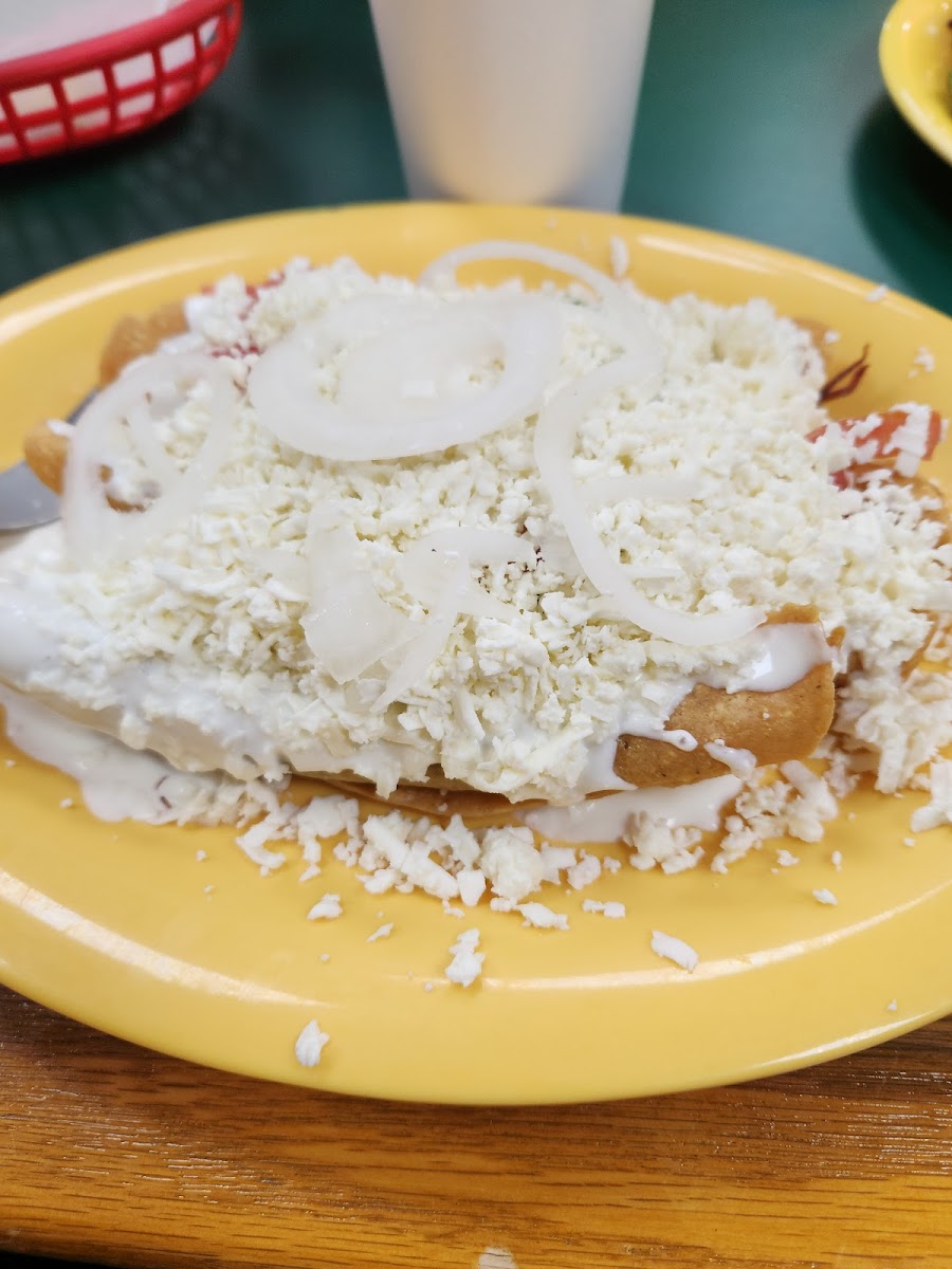 Taqueria El Cometa - Photo 4