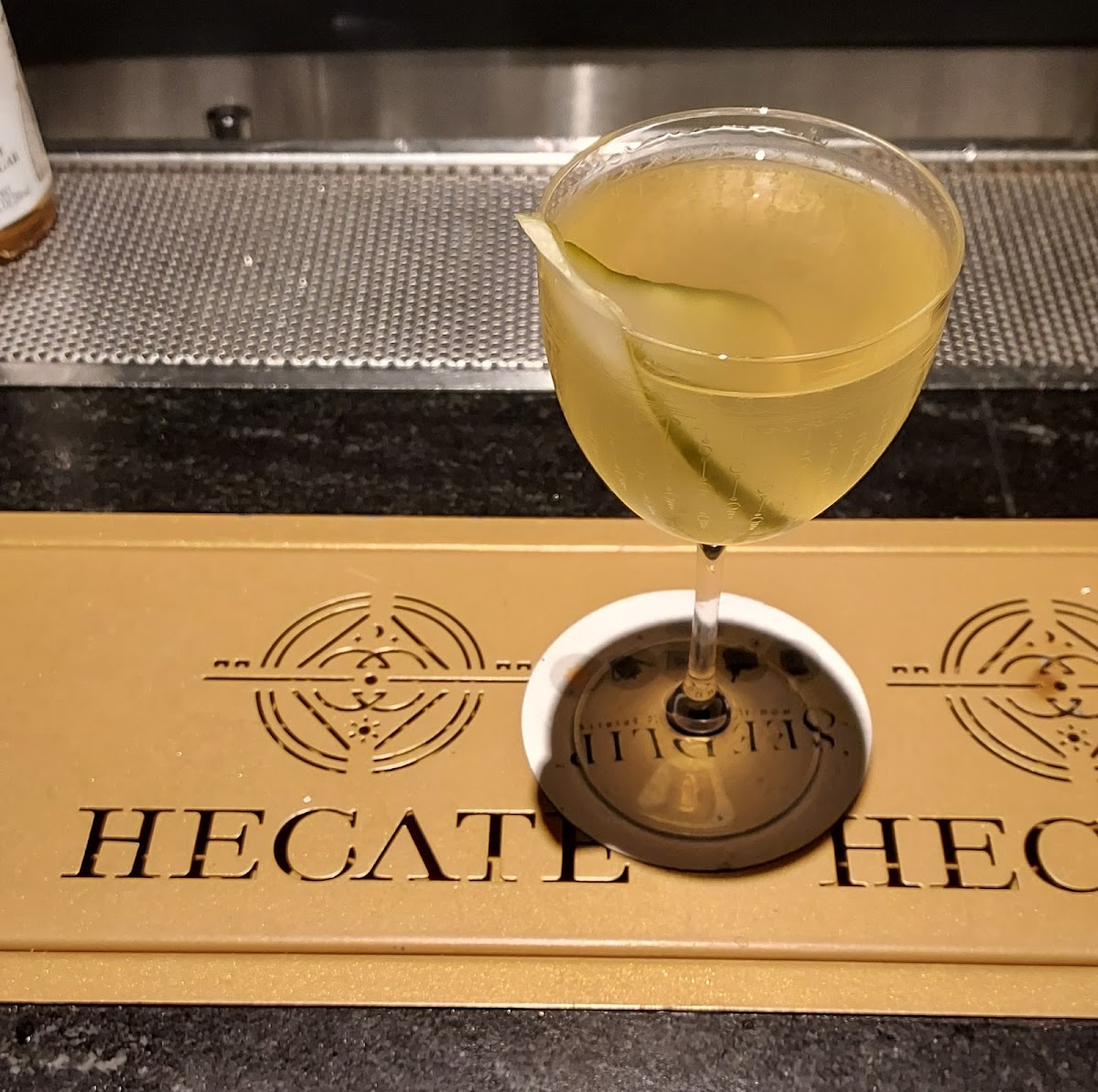 Hecate - Photo 9