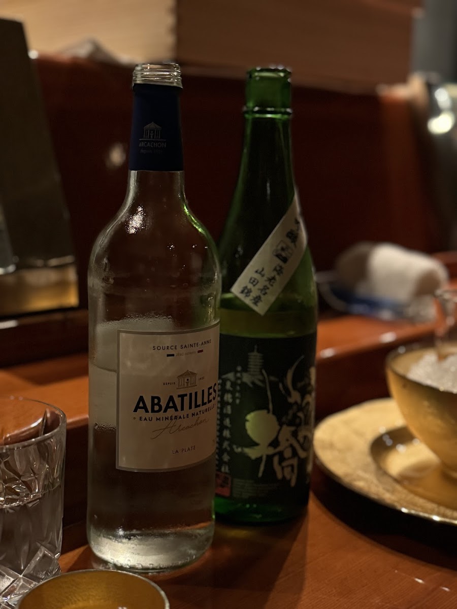 Hilo sushi Omakase - Photo 5