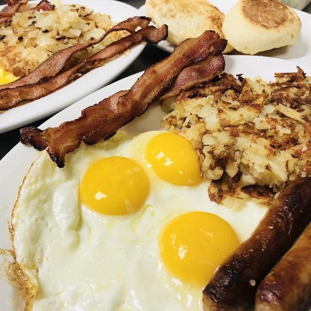 Bacon 2 Eggs