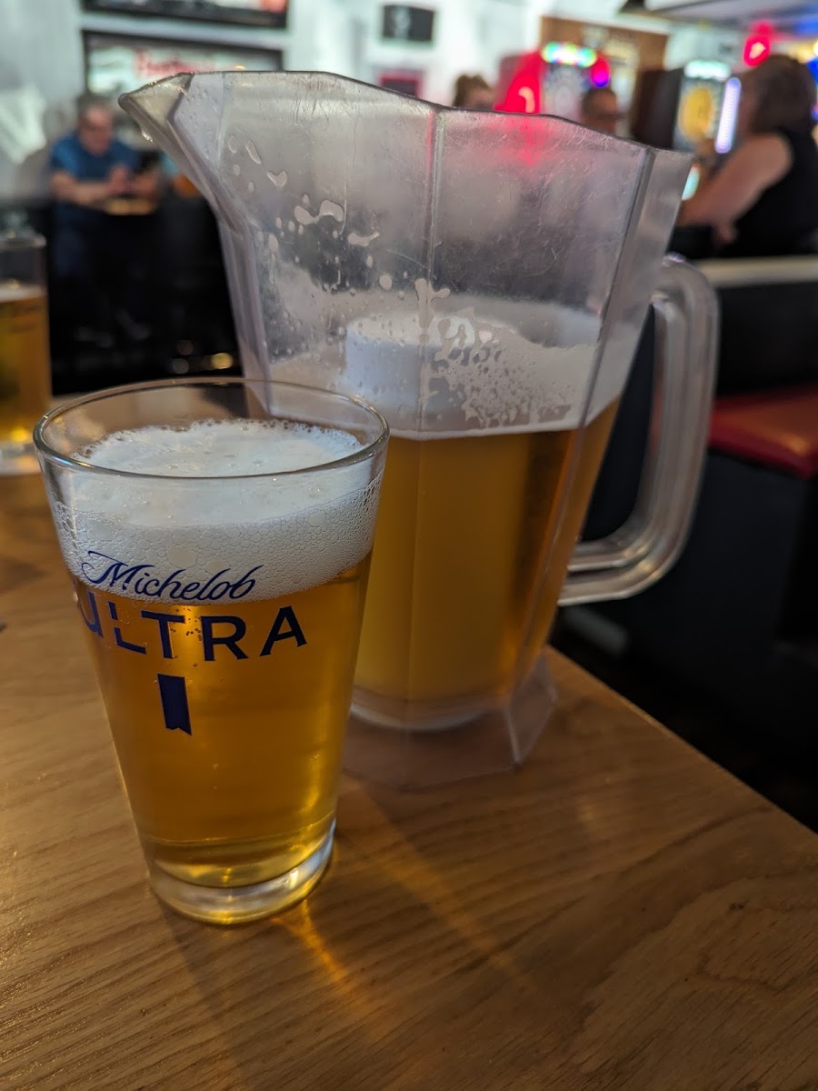 O'Leary's Pub & Grub - Photo 4