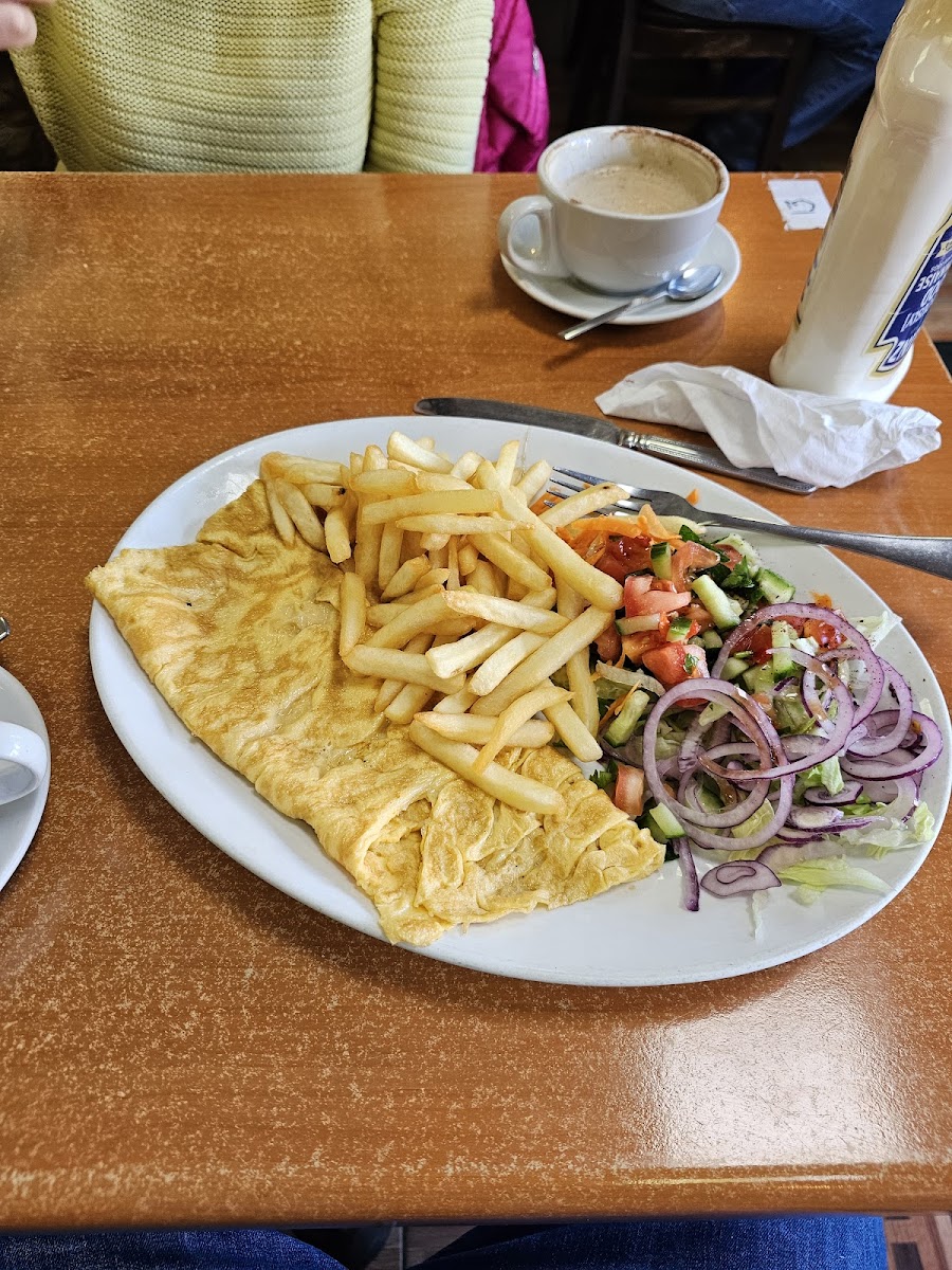 Tasty Cafe London - Photo 4
