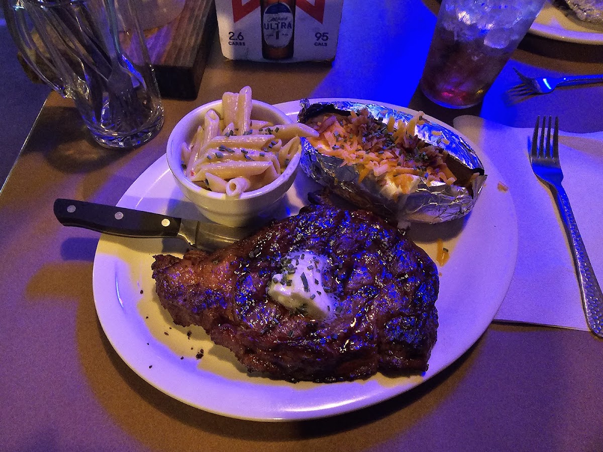 XA Bar and Grill - Photo 6