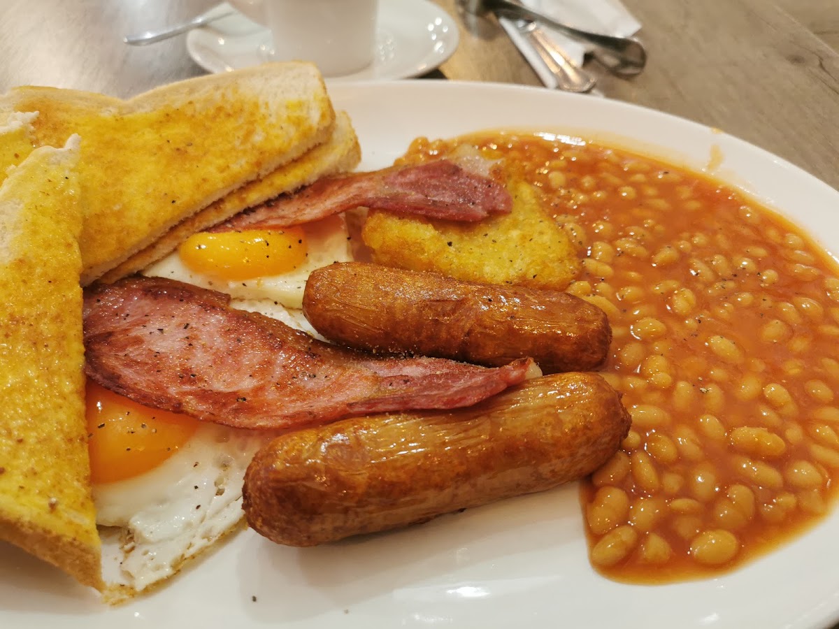Spencer's Cafe - Cheltenham - Photo 3
