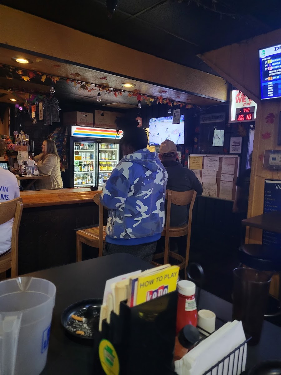 Talerico's Bar & Grill - Photo 2
