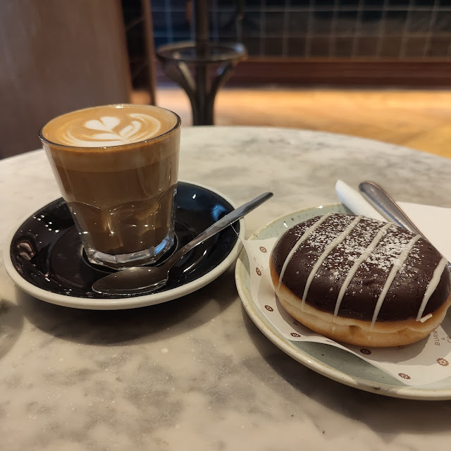Flat White