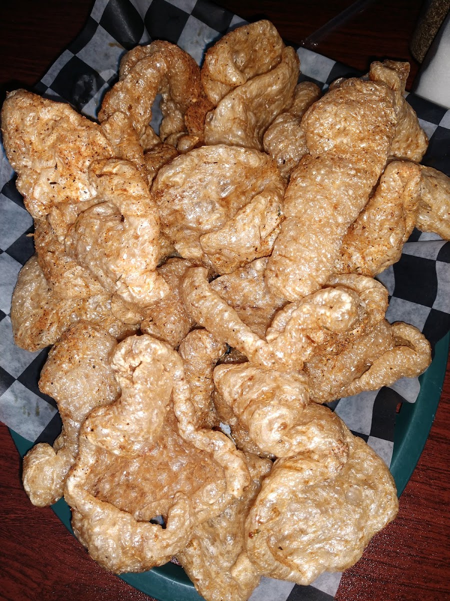 Commerce Sports Bar and Grill - Photo 9