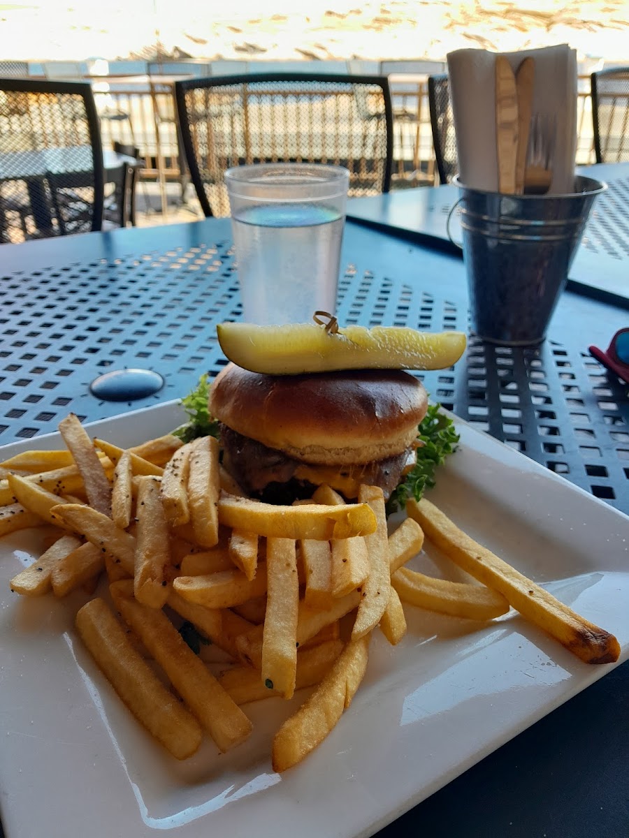 Antelope Point Marina Restaurant - Photo 6