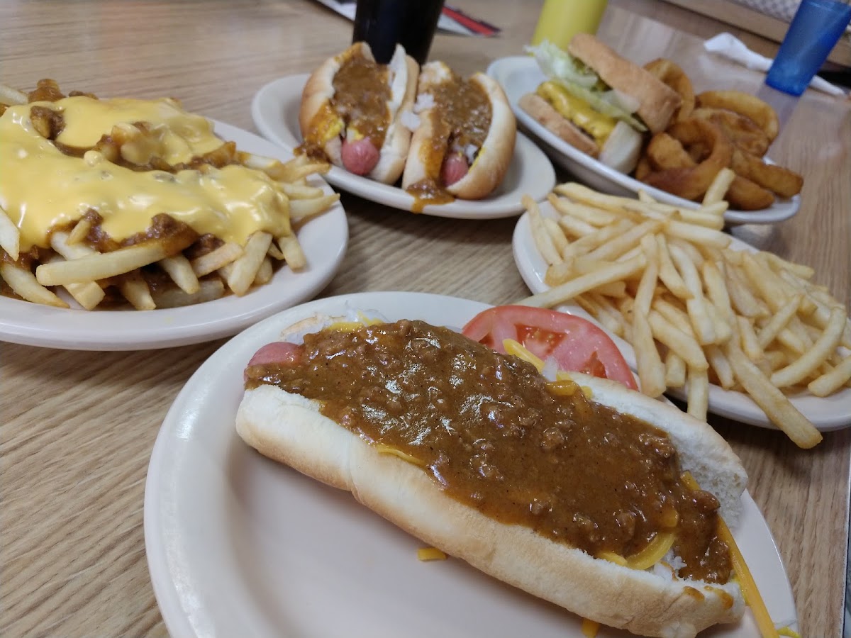 Mama Vicki's Coney Island - Photo 4