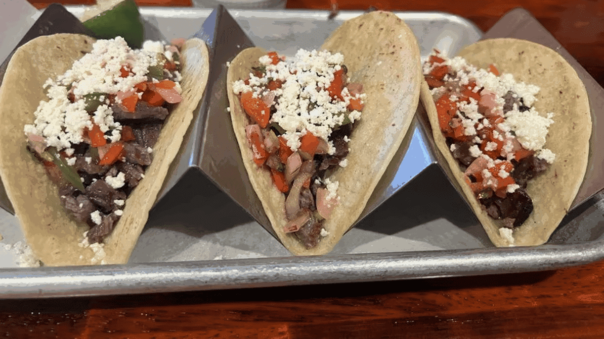 El Mexicano Tacos & Cantina - Photo 3