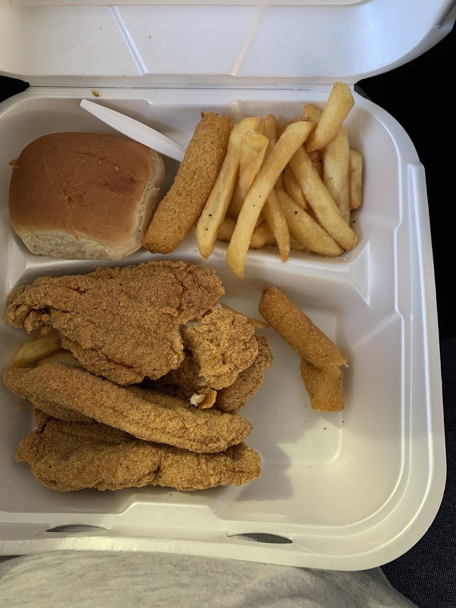 John's Seafood - Photo 1