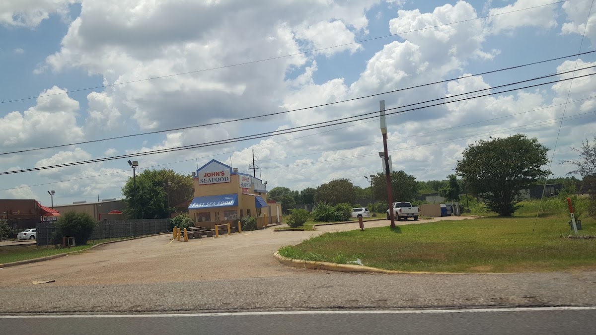 John's Seafood - Photo 3