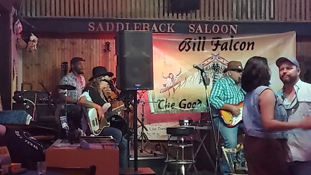 Saddleback saloon - Photo 1