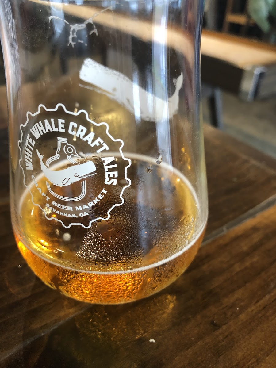 White Whale Craft Ales - Photo 6