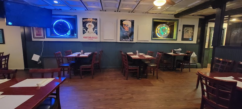 Yesterday's Bar and Grille - Photo 3