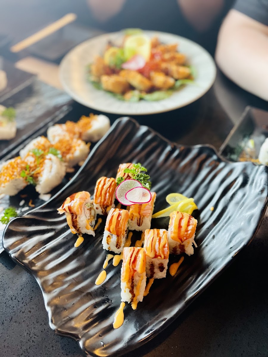DAMOA SUSHI - Photo 6