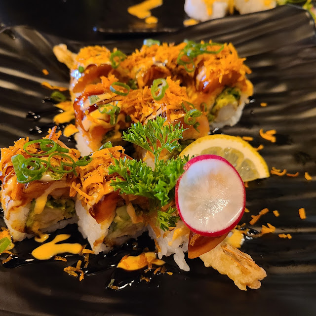 Red Dynamite Roll
