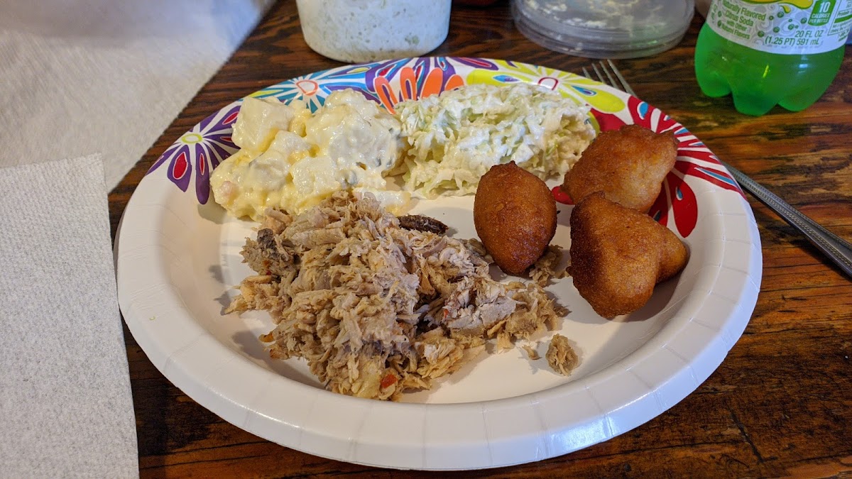 Sid's BBQ & Catering - Photo 8
