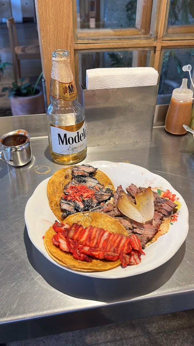 Tacos del Valle (Roma Norte) - Photo 9