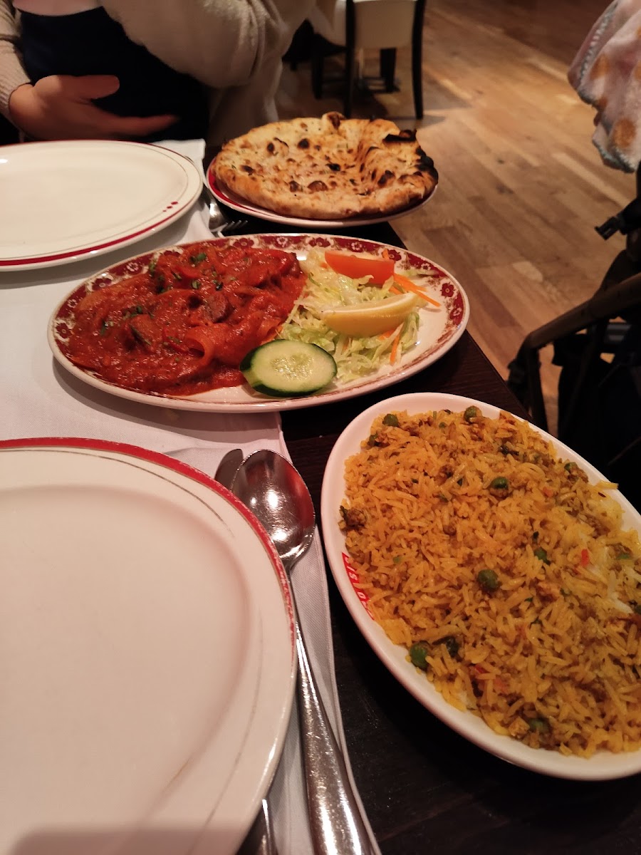 Oasis 2 Indian Restaurant - Photo 4