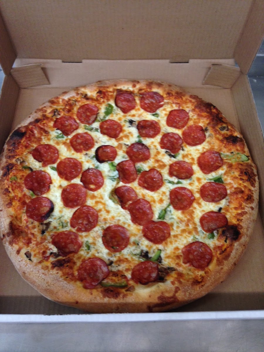 Pizzeria Italia Restaurant - Photo 1