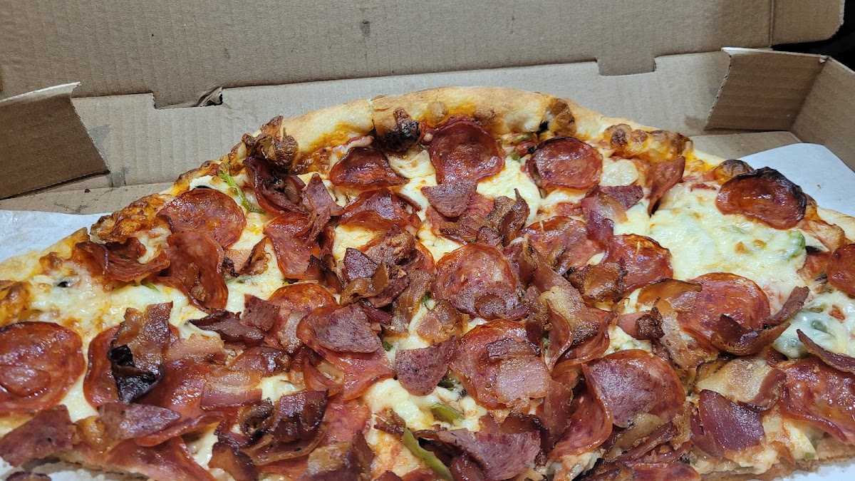 Pizzeria Italia Restaurant - Photo 8