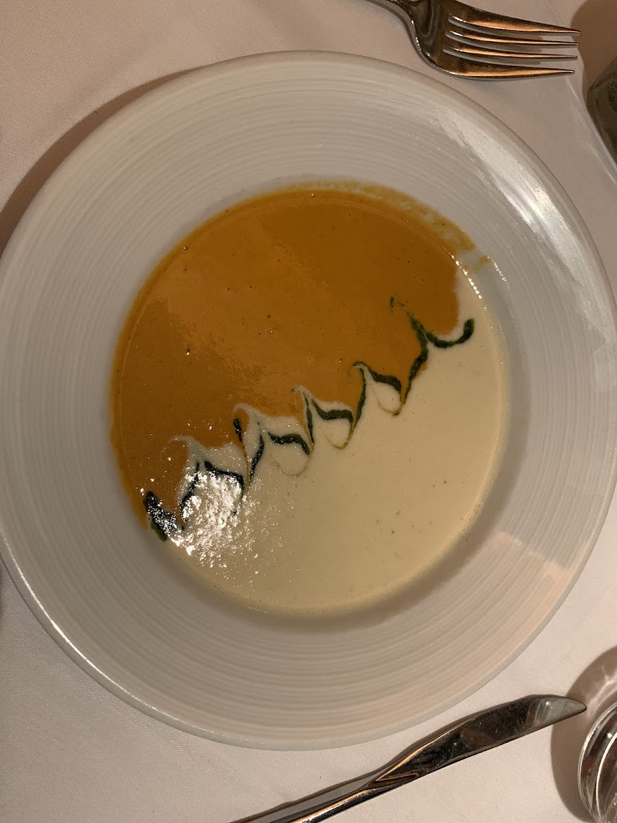 John J Jeffries Restaurant - Photo 8