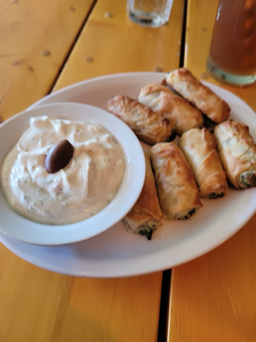 The Drunken Goat Taverna - Photo 8
