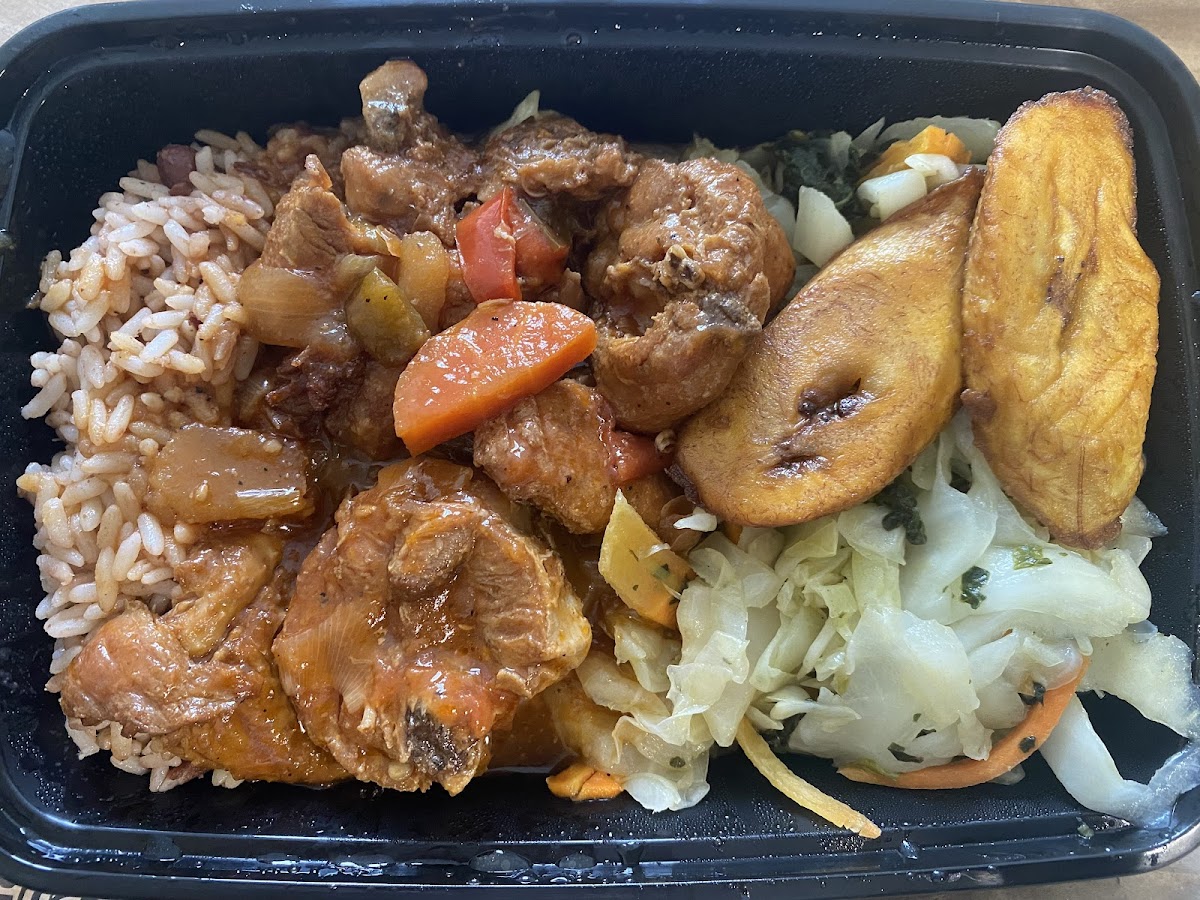 Caribbean Superior (Bladensburg, MD) - Photo 2
