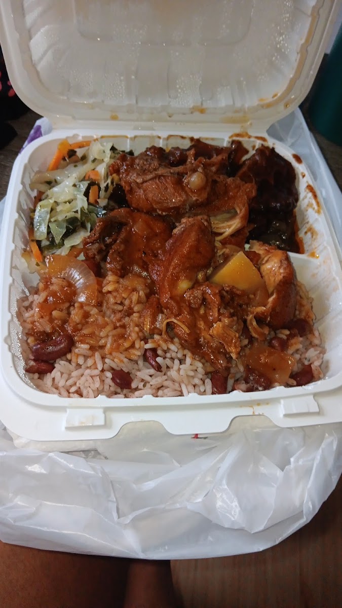 Caribbean Superior (Bladensburg, MD) - Photo 4