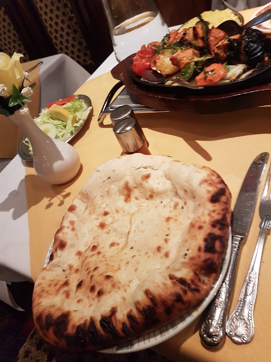 Arati Tandoori - Photo 8