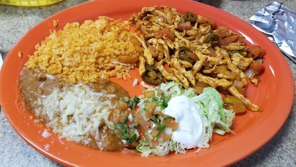 La Laguna Family Mexican Restaurant - Photo 2