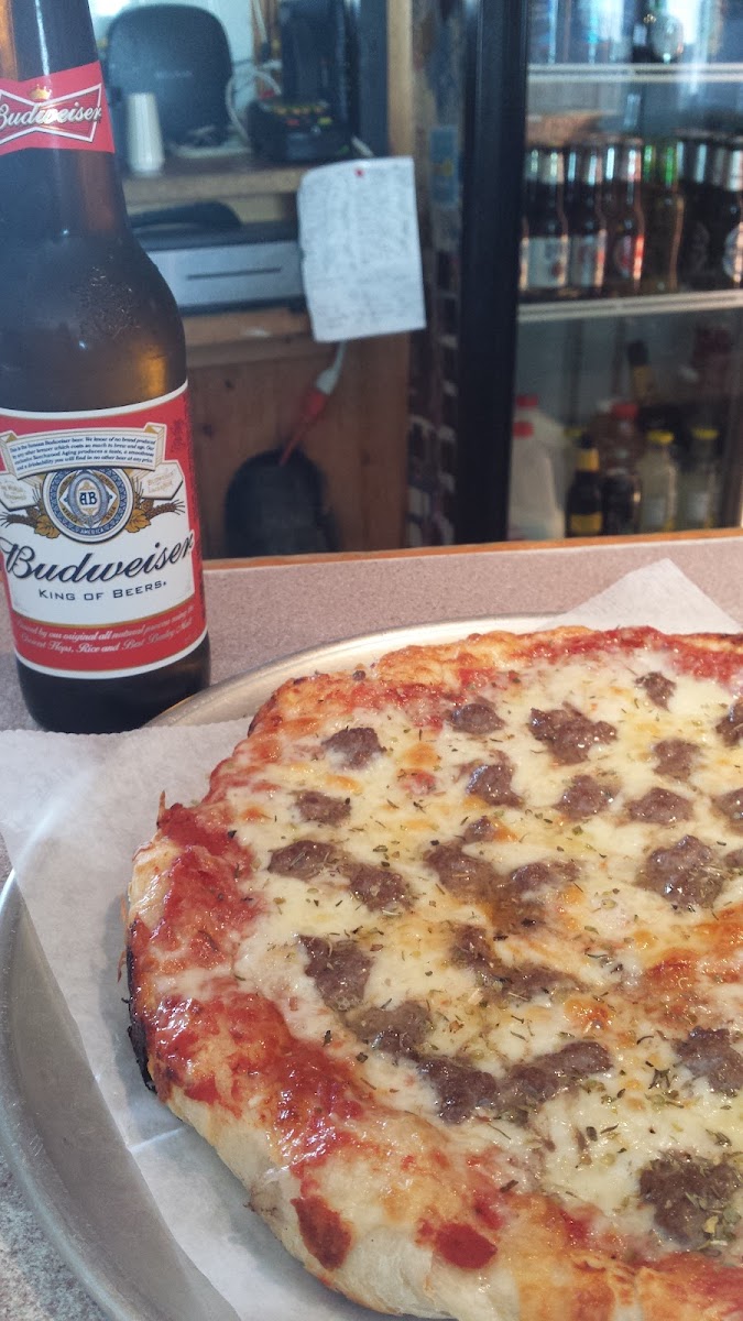 Little Joe's Bar & Grill - Photo 7