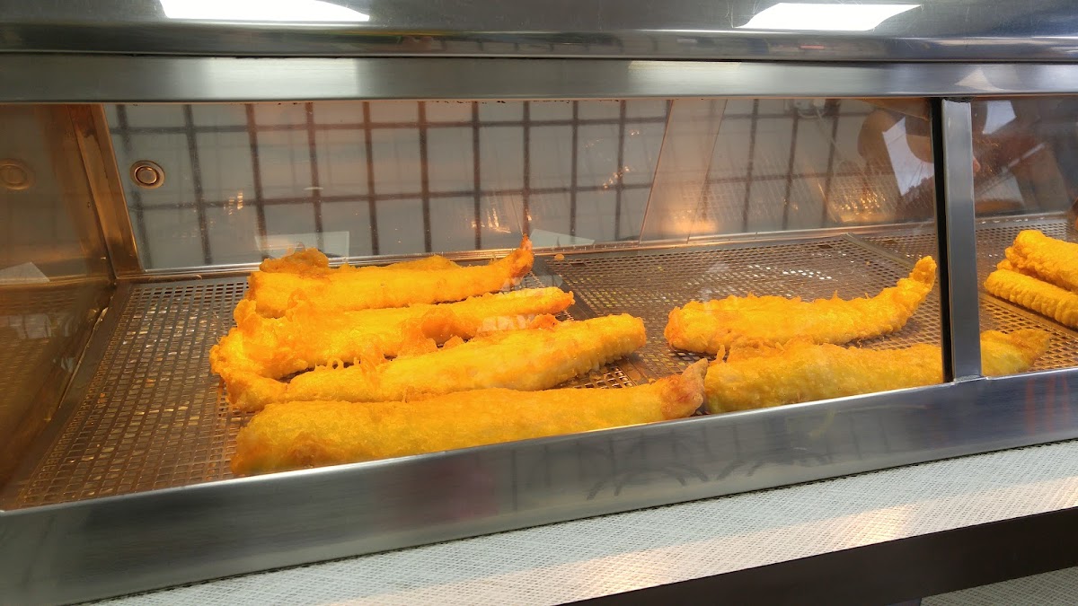 Chris's Fish Bar - Photo 9