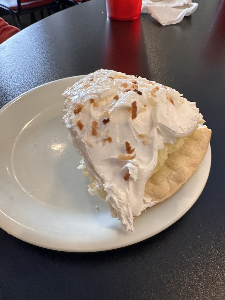 Andresen's Cafe - Photo 8