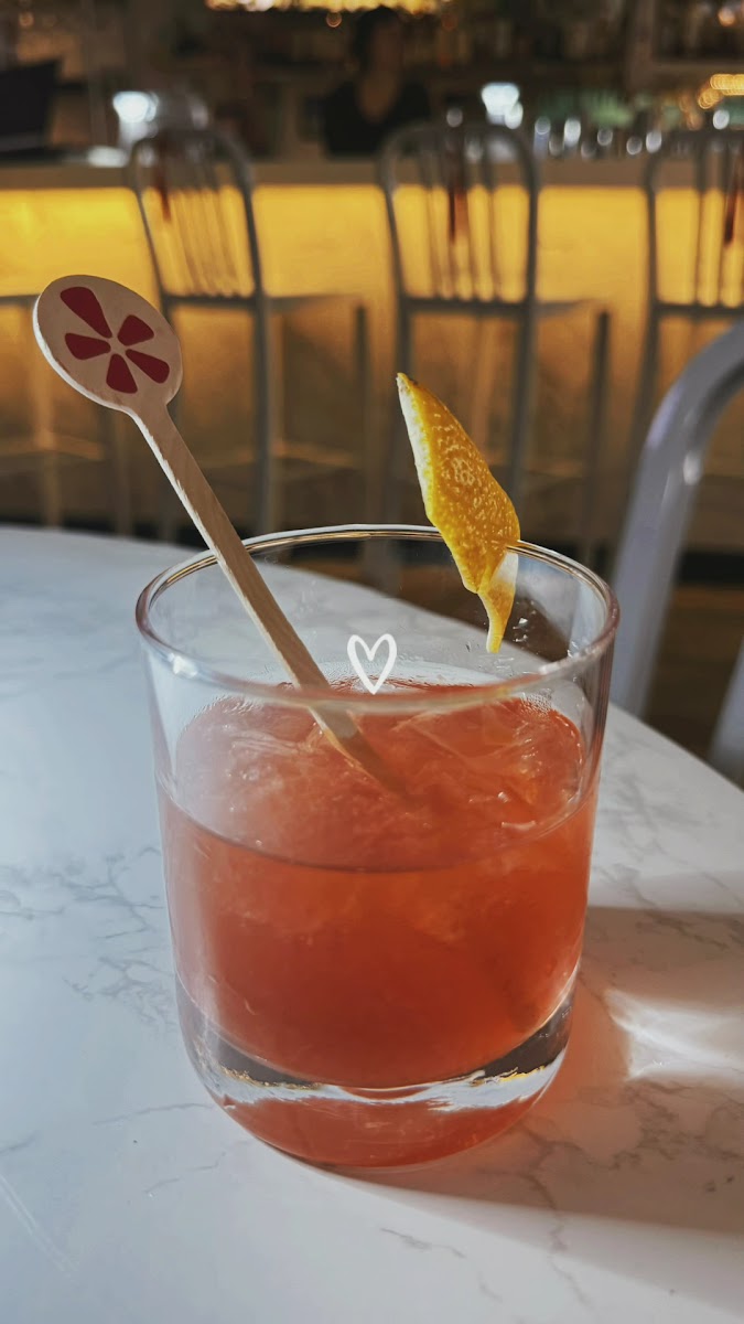 Luvwoo Bar - Photo 1