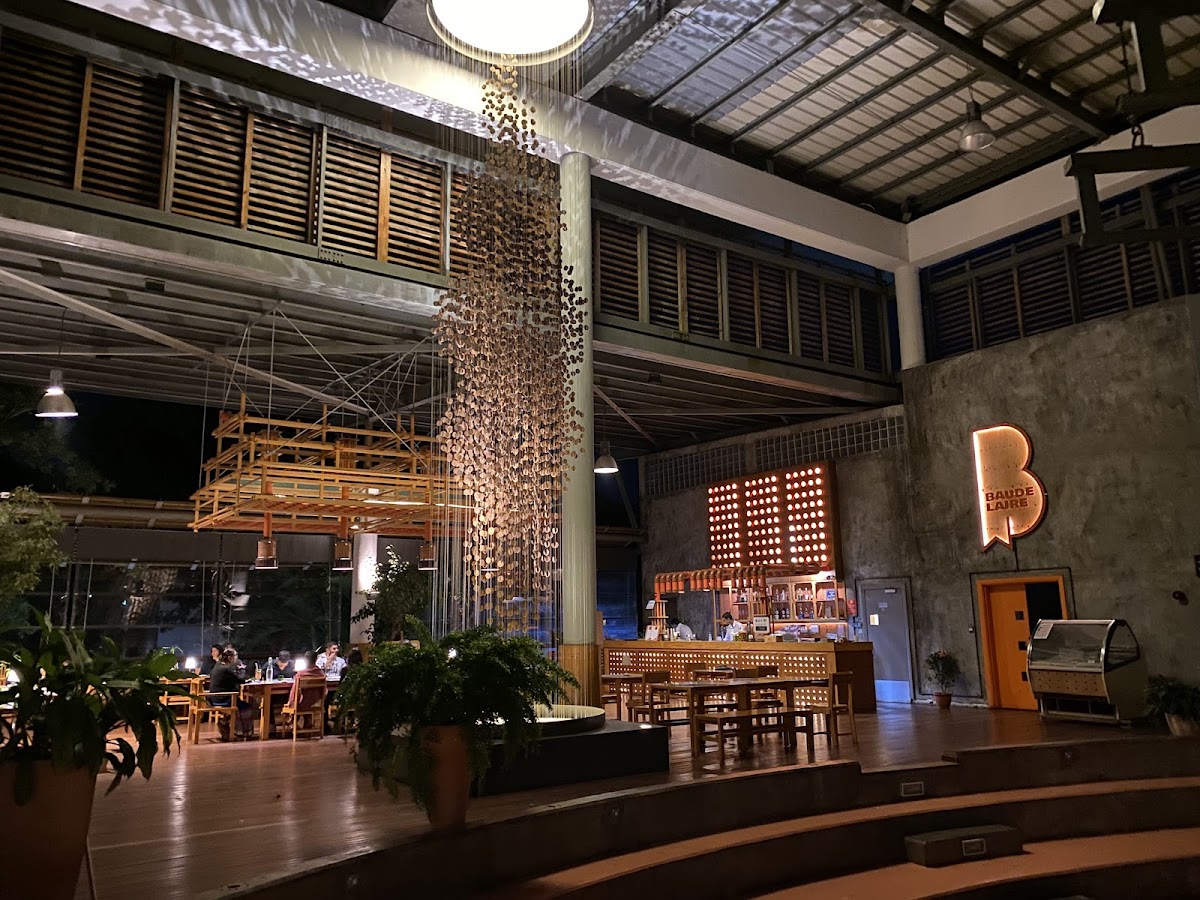 Sailors Restaurant (Mer Rouge)