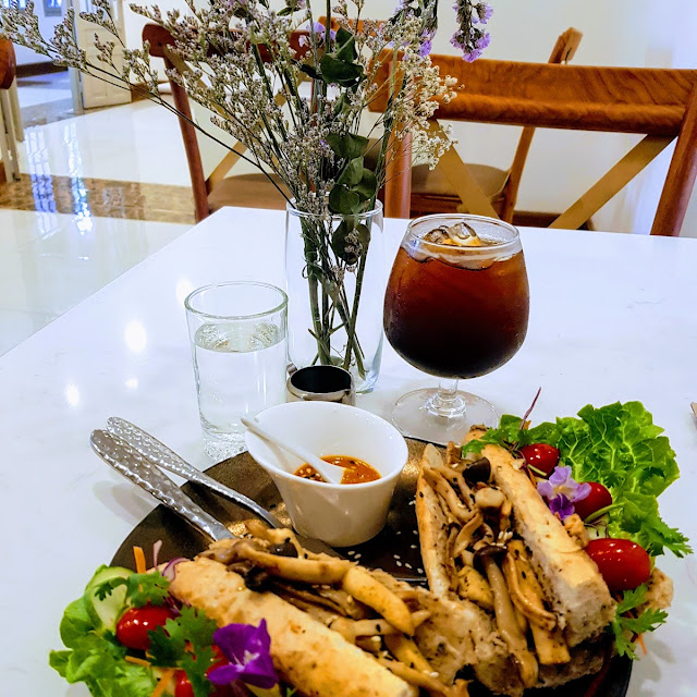 Herbal Grains Baguette