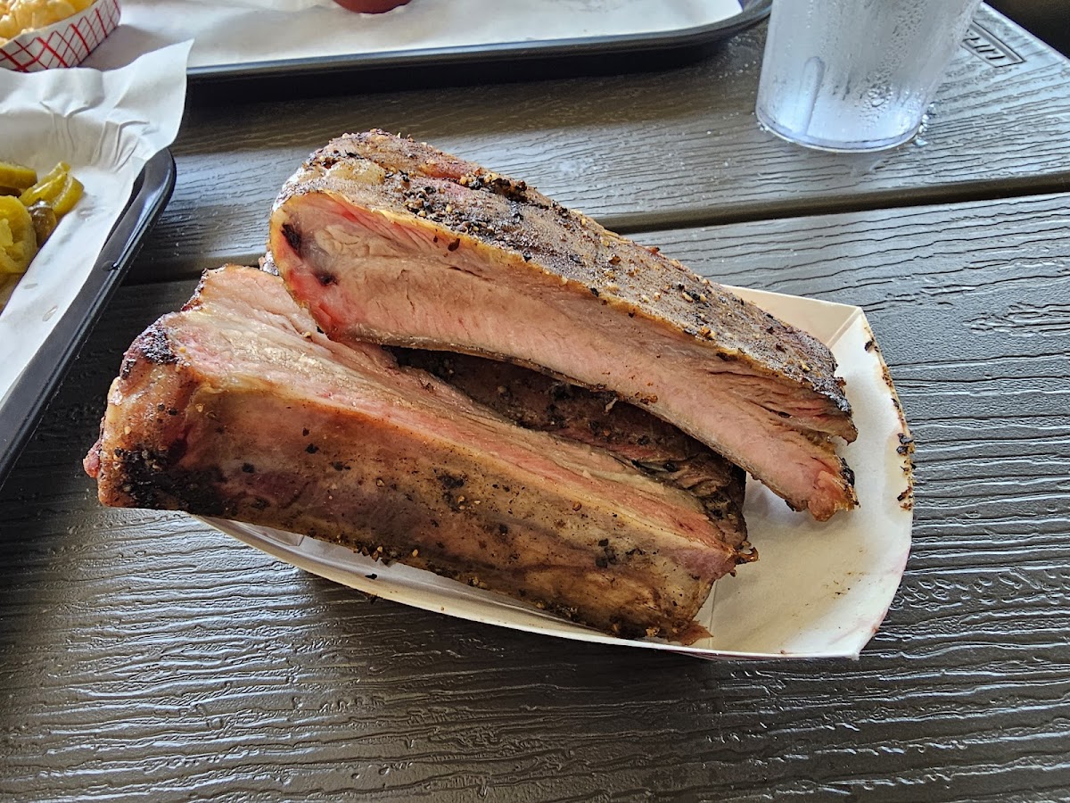 Massey's BBQ - Photo 6