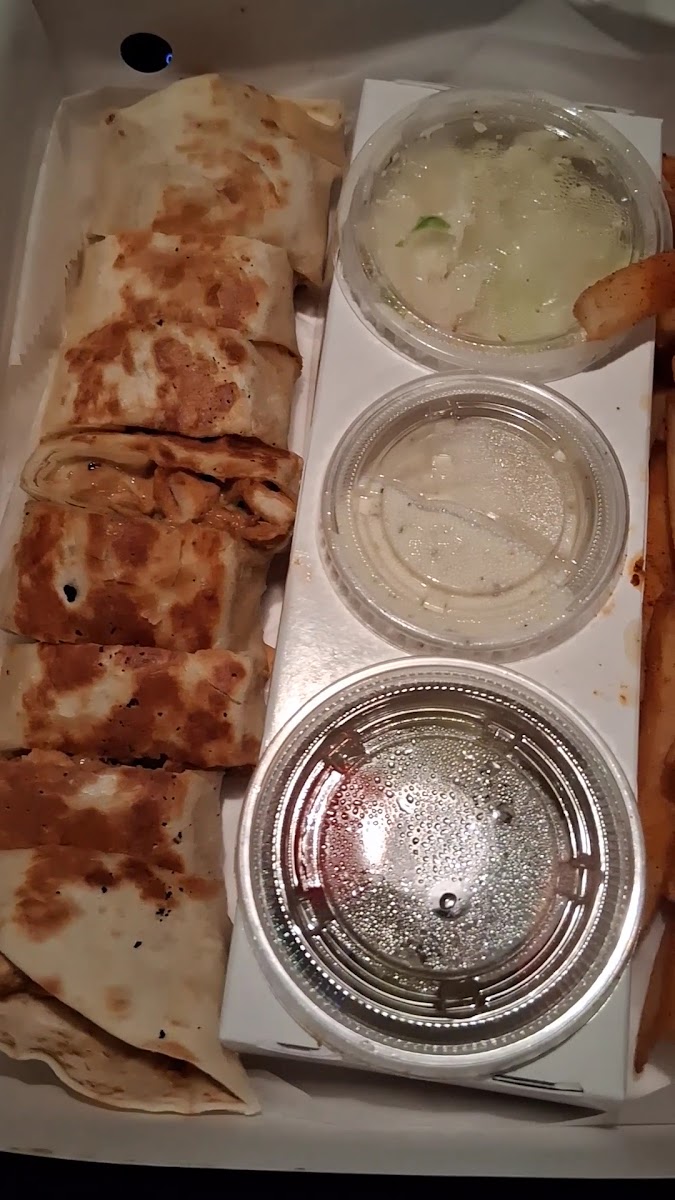 Hommies Shawarma - Chicago - Photo 1