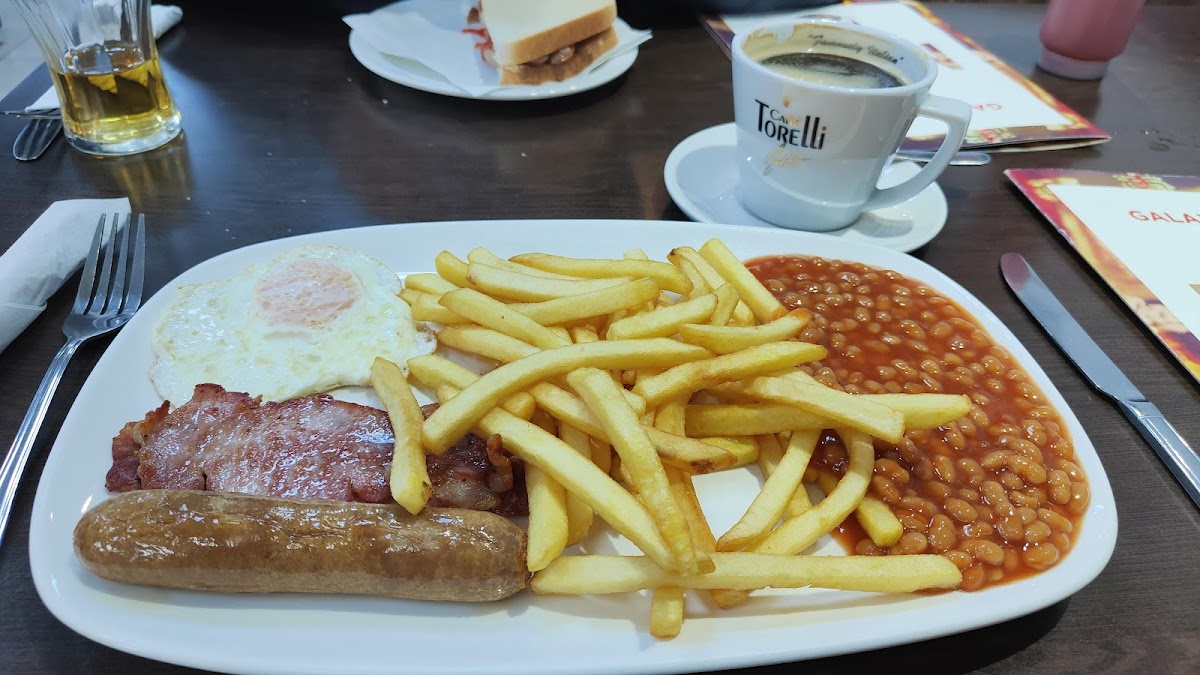 Galaxy Cafe - Photo 4