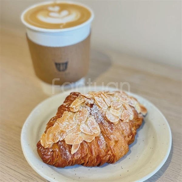 Tangy Cafe - Photo 2
