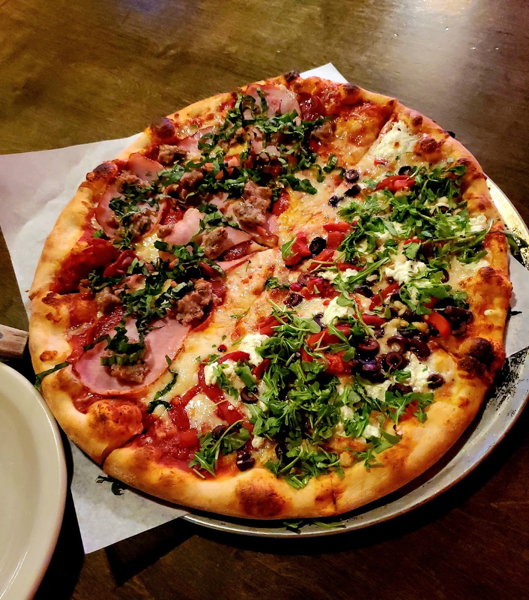Flying Squirrel Pizza Co. - Photo 2
