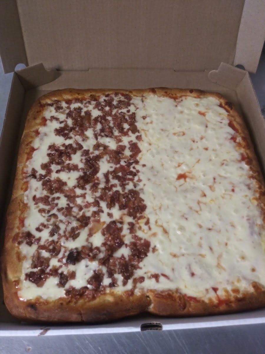 Kings New York Pizza - Photo 9
