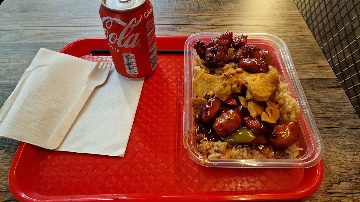 Noodle Stop - Photo 5